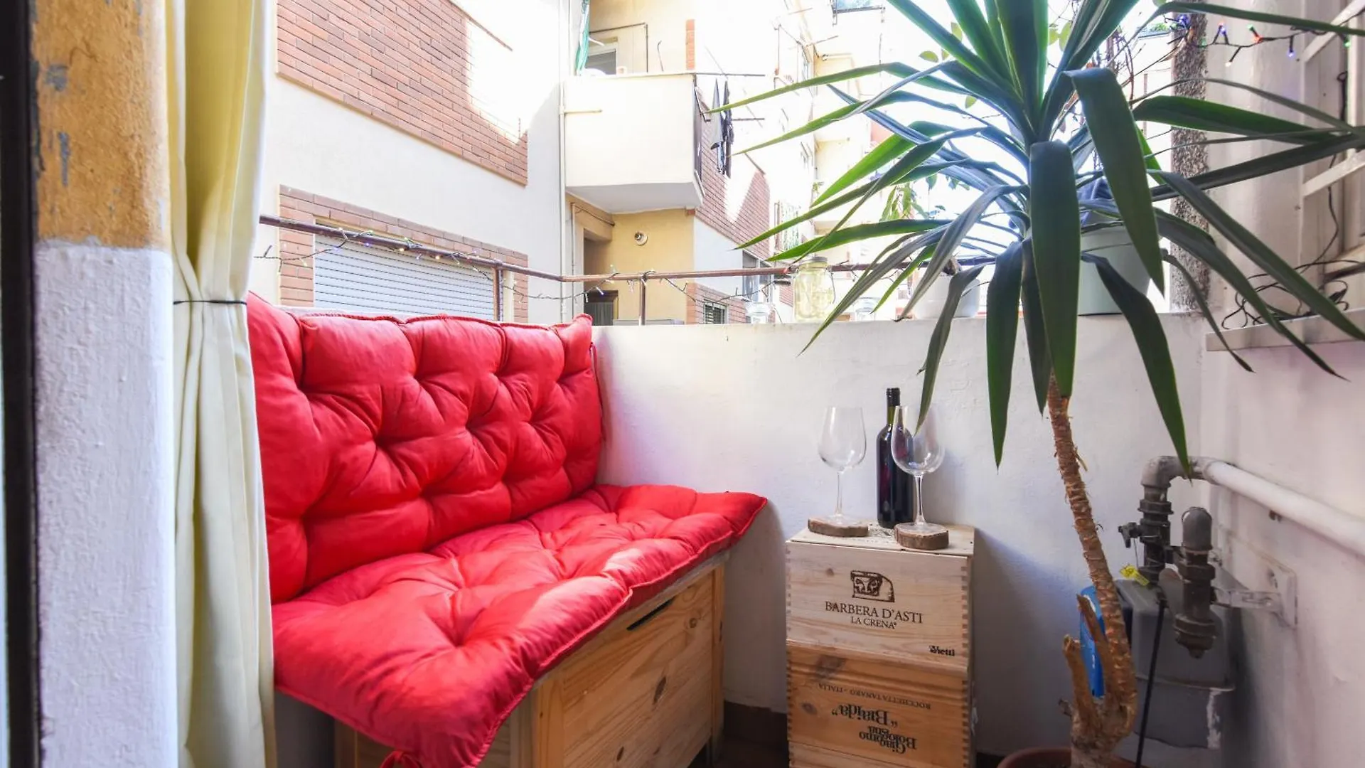 Ebro#9 • Grazioso Monolocale Fondazione Prada Apartman Milánó 0*,  Olaszország